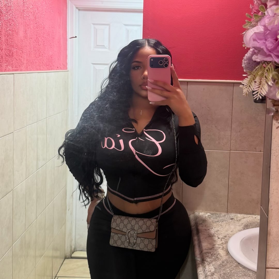 Instagram Profilbild von _doraluzr