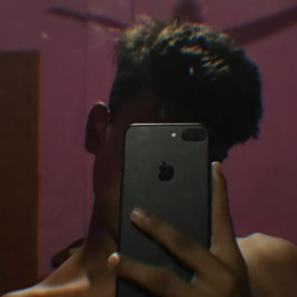 Instagram Profilbild von badhon_khan10