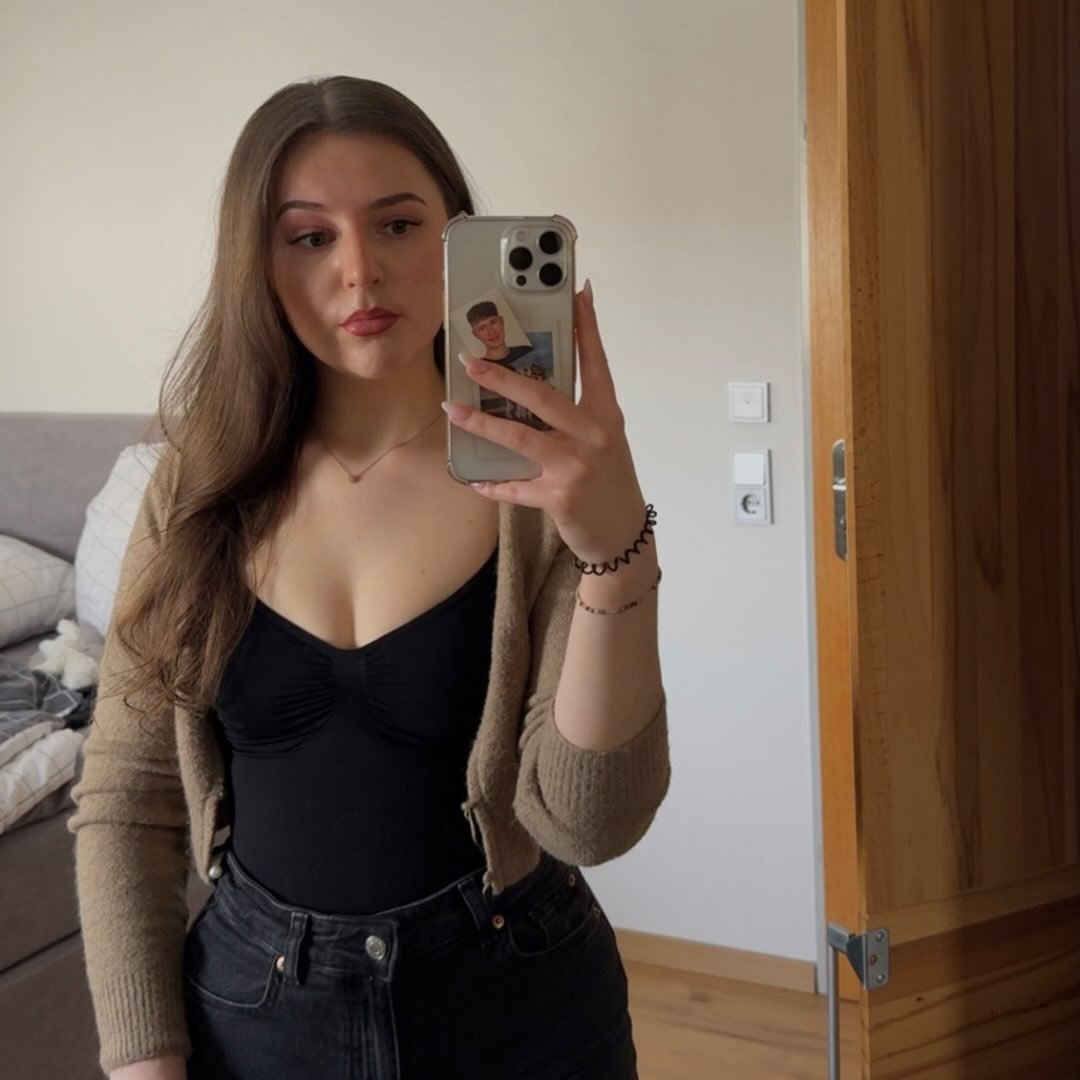 Instagram Profilbild von larissa_zglm