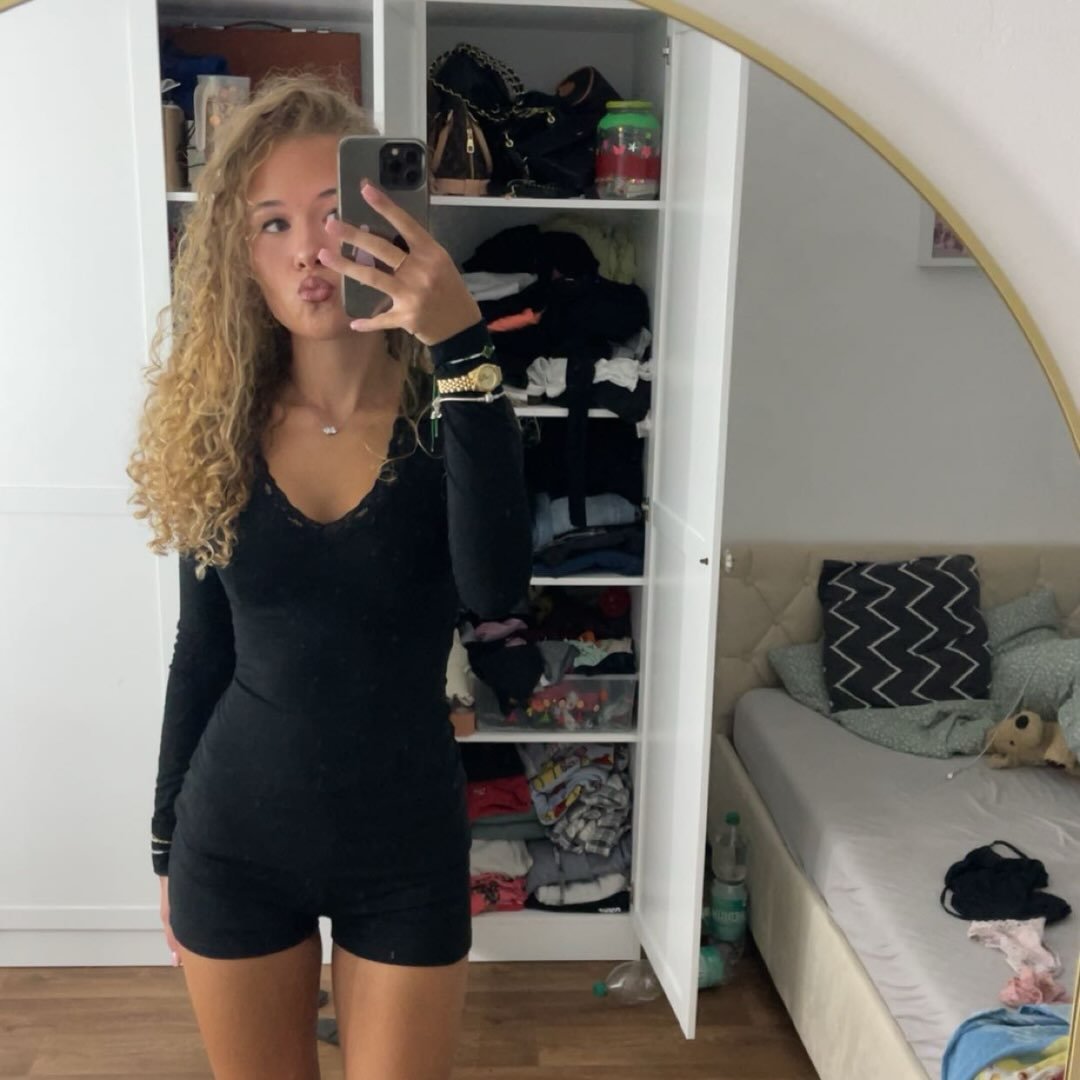 Instagram Profilbild von 26emiliee