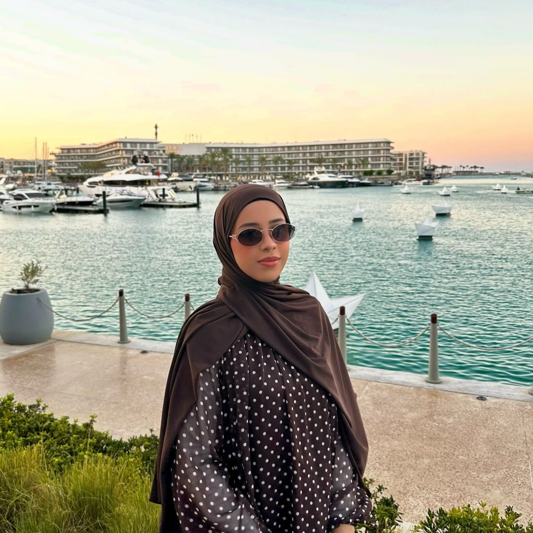 Instagram Profilbild von esraa.al__