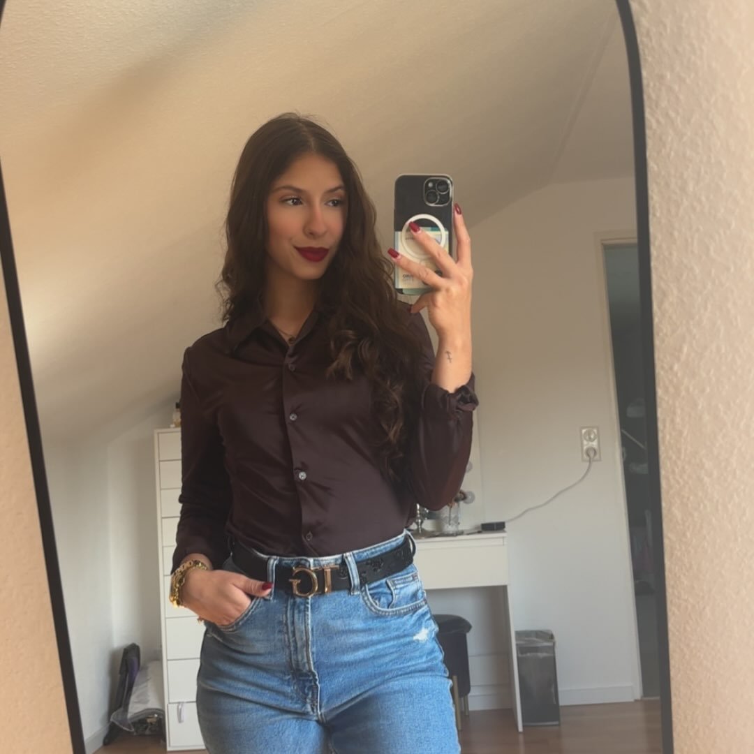 Instagram Profilbild von _iara.slv21_