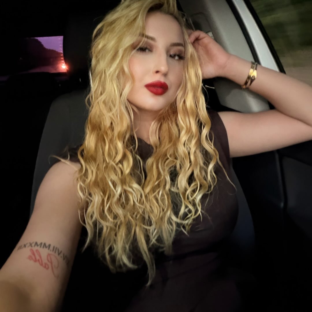 Instagram Profilbild von smailovasyaa