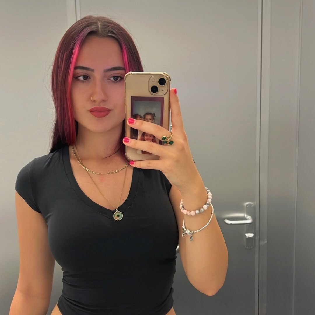 Instagram Profilbild von b_yllza