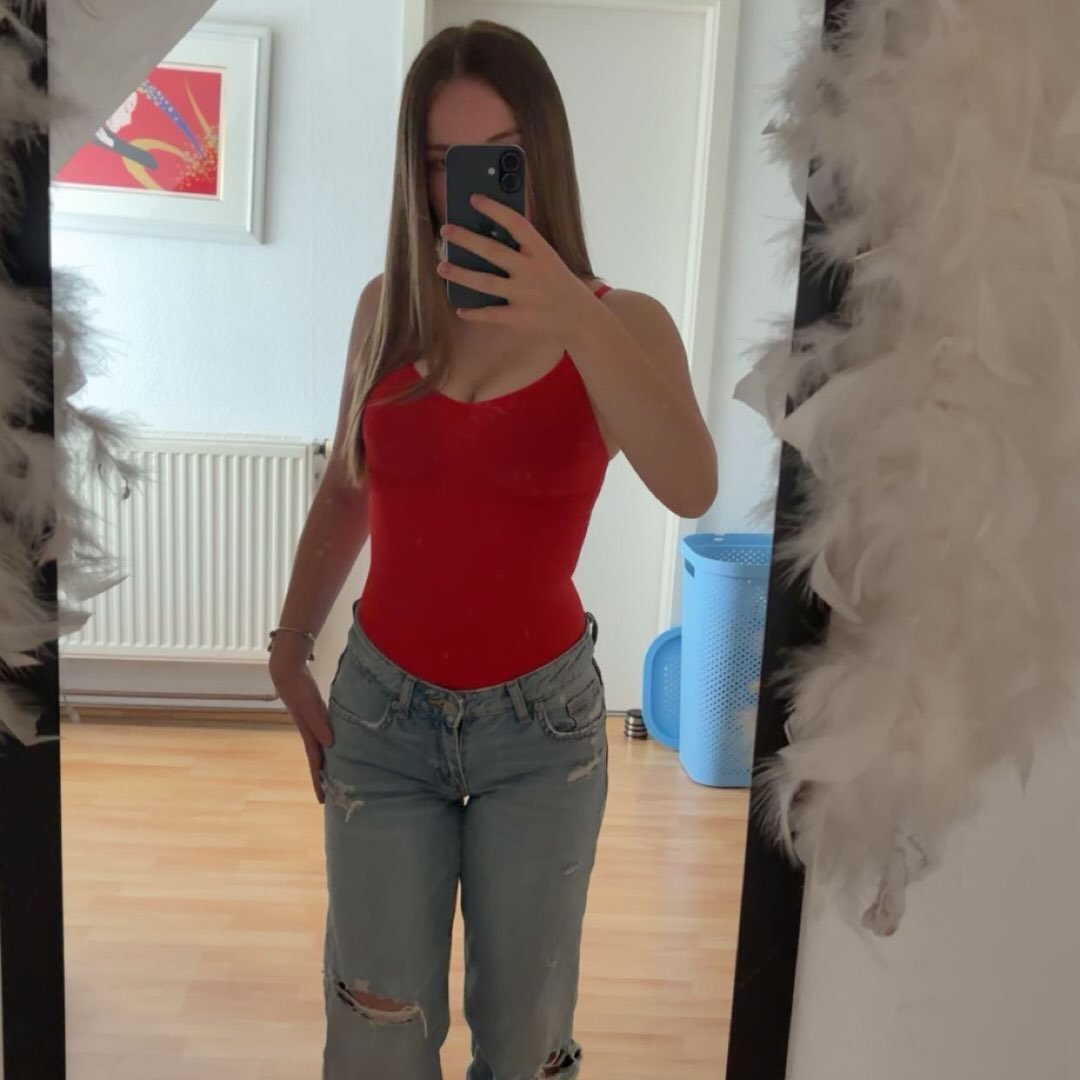 Instagram Profilbild von glowy_flowi