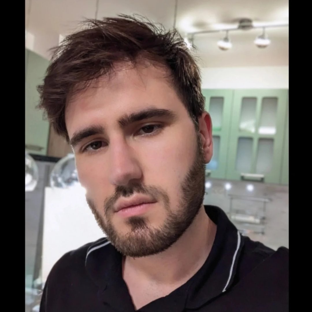 Instagram Profilbild von d.zangarov