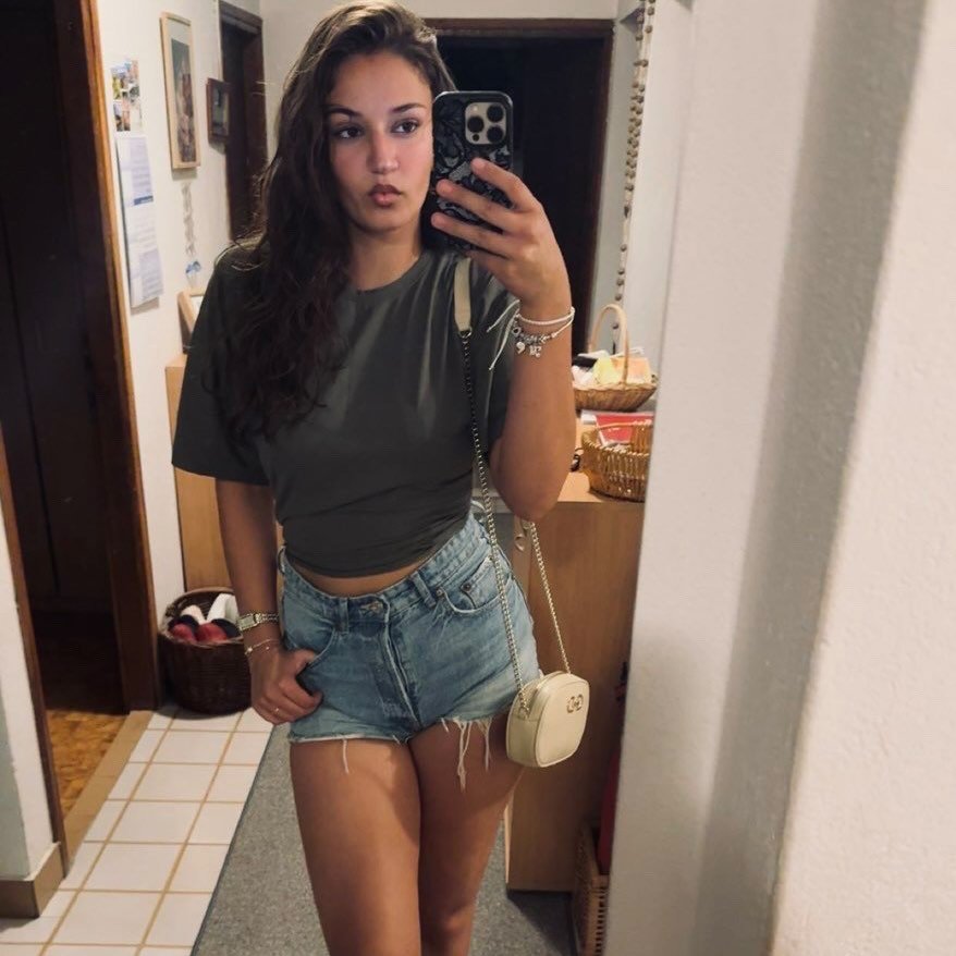 Instagram Profilbild von maricclauraa_