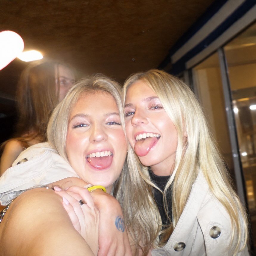 Instagram Profilbild von yourfavdumbblond