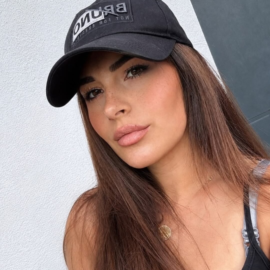Instagram Profilbild von aylin.kmnsk