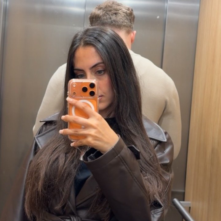Instagram Profilbild von baharhasanzadah