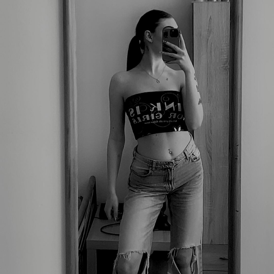 Instagram Profilbild von __l_a_n_g_i__
