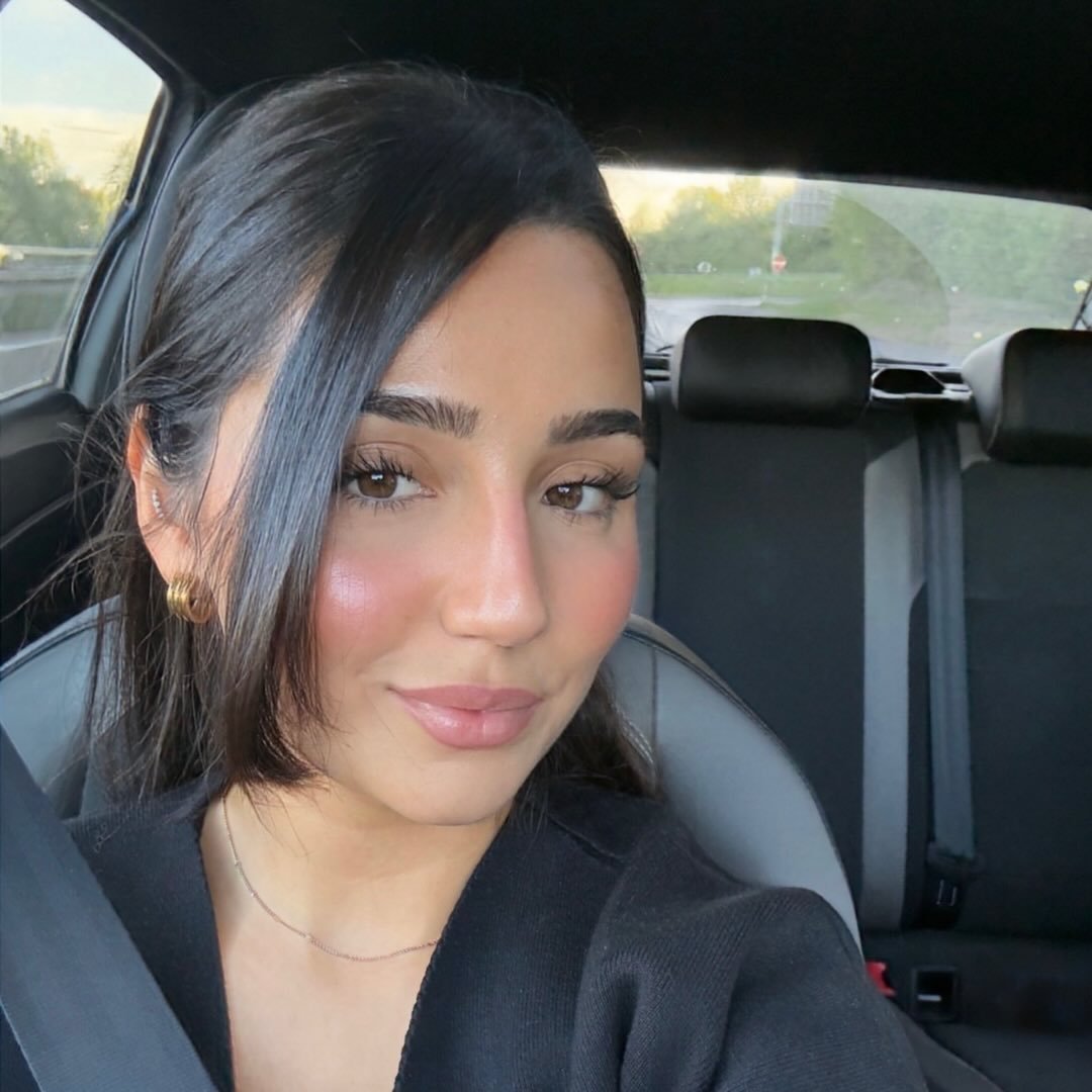 Instagram Profilbild von eleni.ceylaner