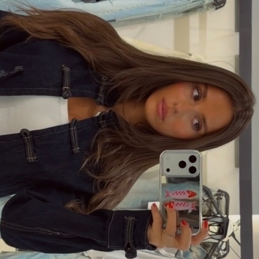 Instagram Profilbild von larissarossaa