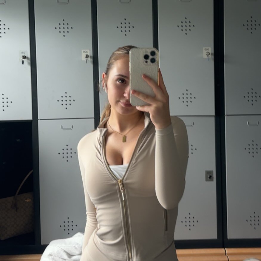 Instagram Profilbild von caaro.fr