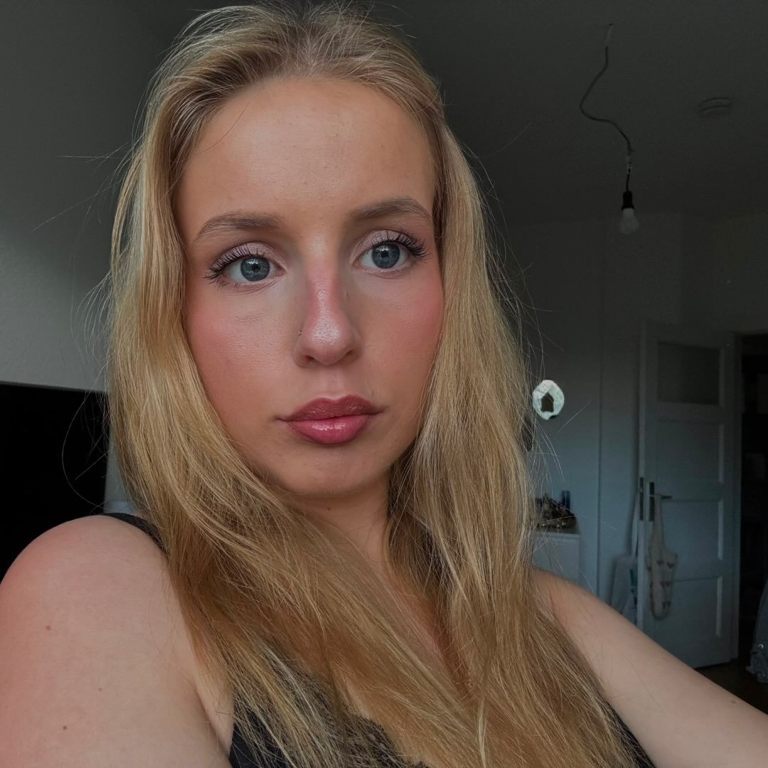 Instagram Profilbild von anikbtt