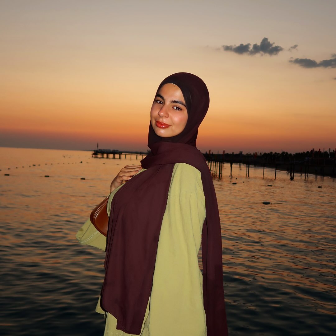 Instagram Profilbild von ilhaaaams.library