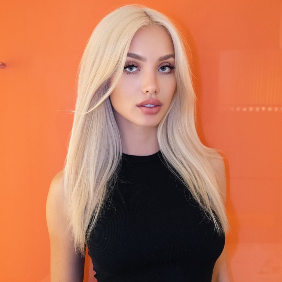 Instagram Profilbild von lanagreyofficial