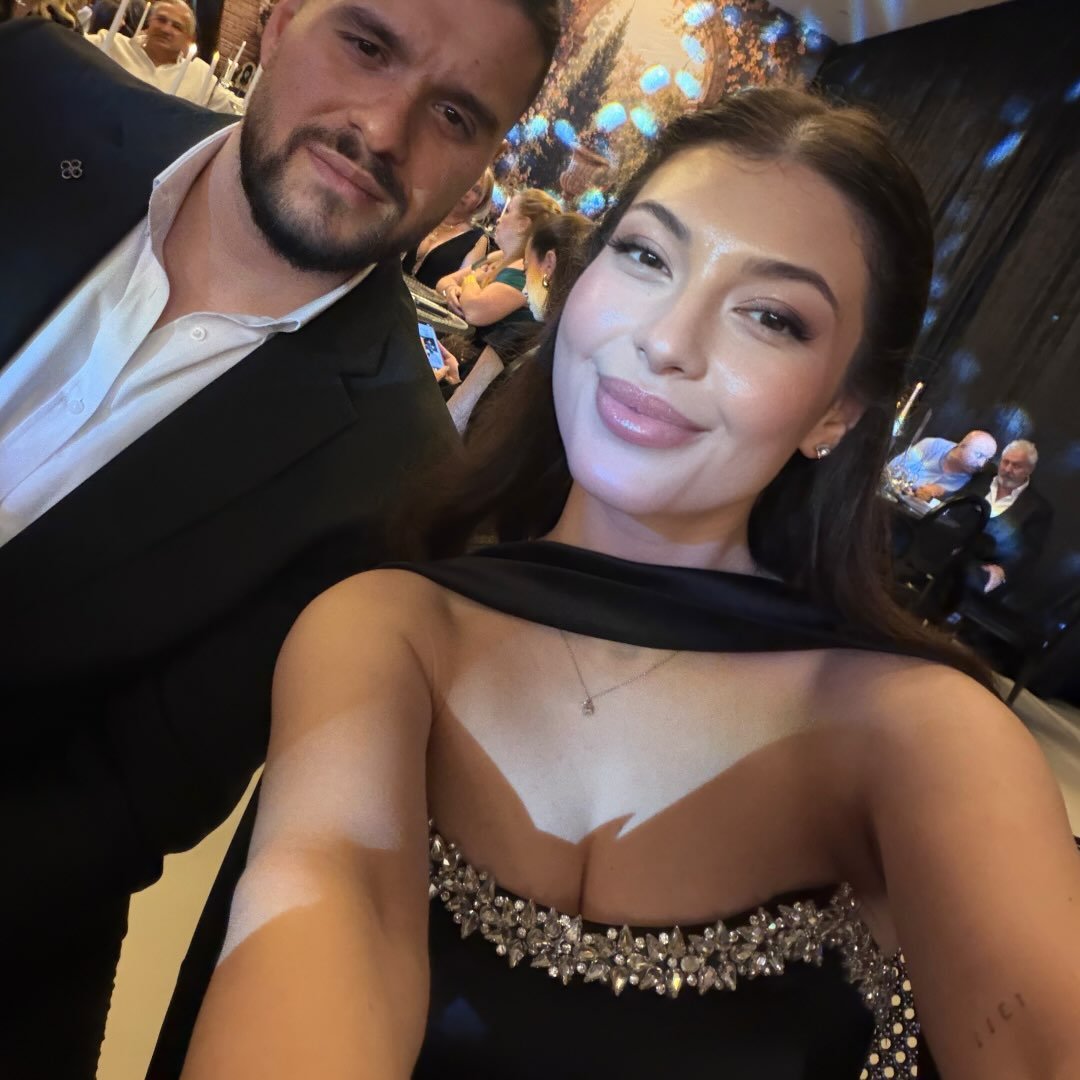 Instagram Profilbild von esra.sahbz