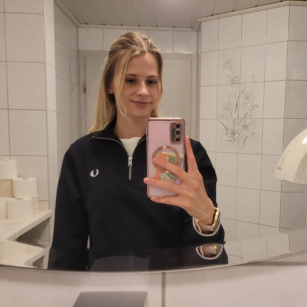 Instagram Profilbild von larax_221