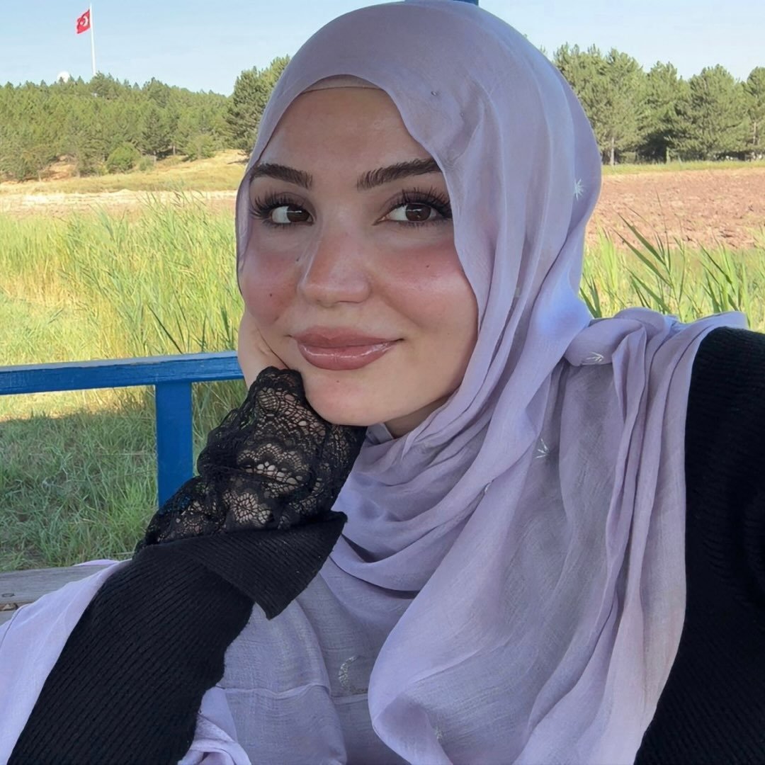 Instagram Profilbild von rueveydasahin