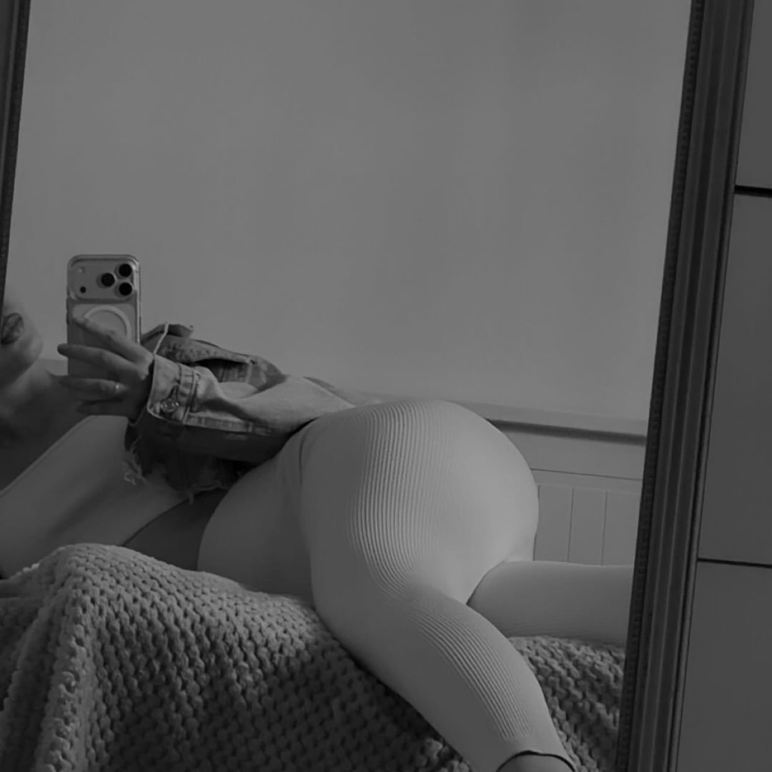 Instagram Profilbild von nellly_.b