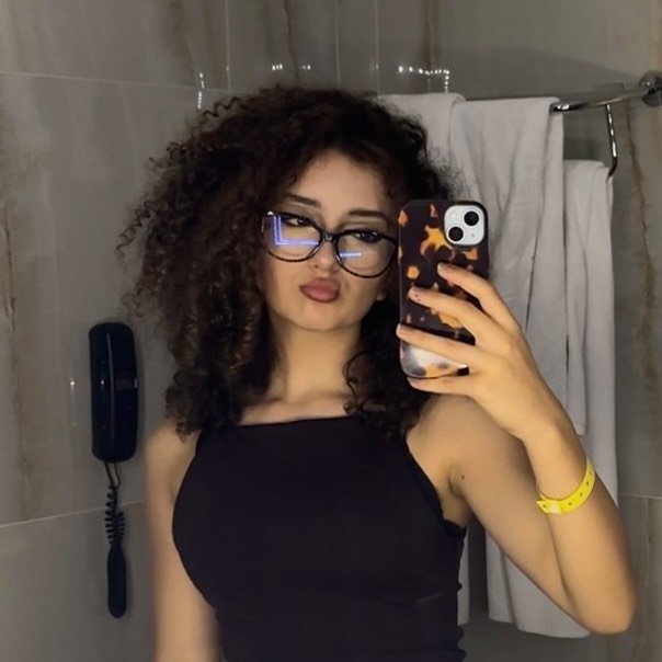 Instagram Profilbild von _lizzy_._._