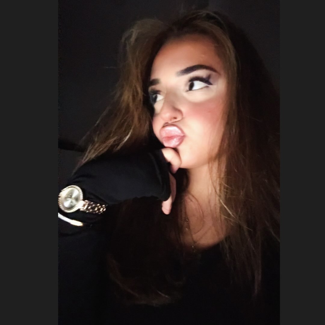 Instagram Profilbild von 44rozerin46
