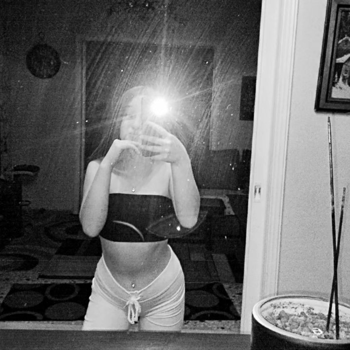 Instagram Profilbild von elezi_marina