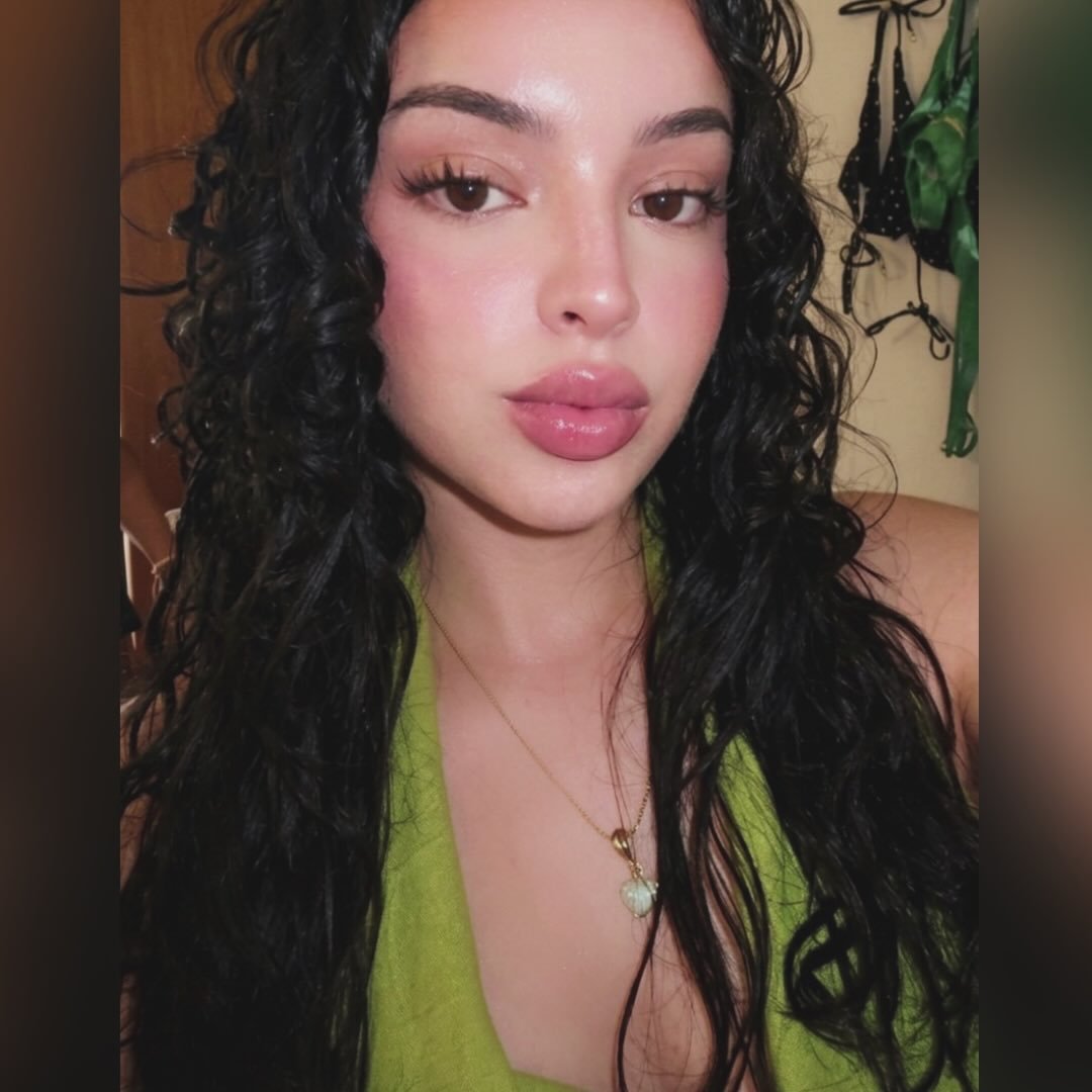 Instagram Profilbild von yasmintvitoria