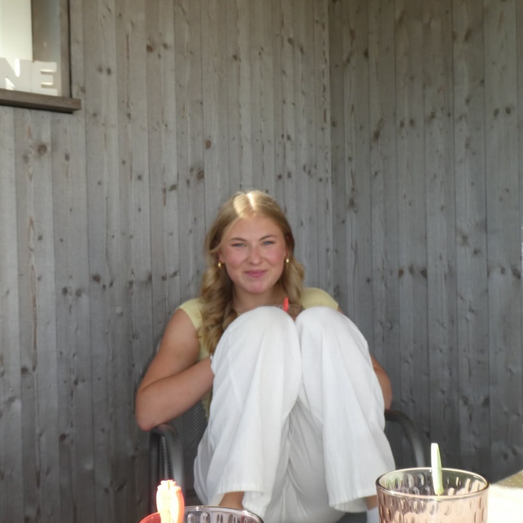 Instagram Profilbild von prvlaura2008