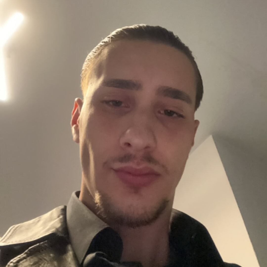 Instagram Profilbild von _tolunay59