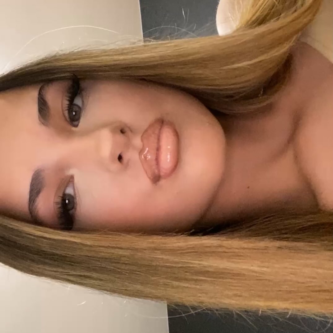 Instagram Profilbild von _.aminamrc