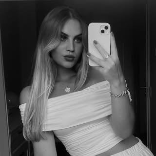 Instagram Profilbild von carlotta.nhs