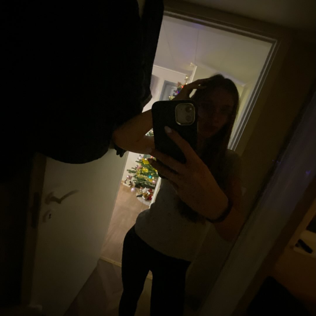 Instagram Profilbild von bellu13_