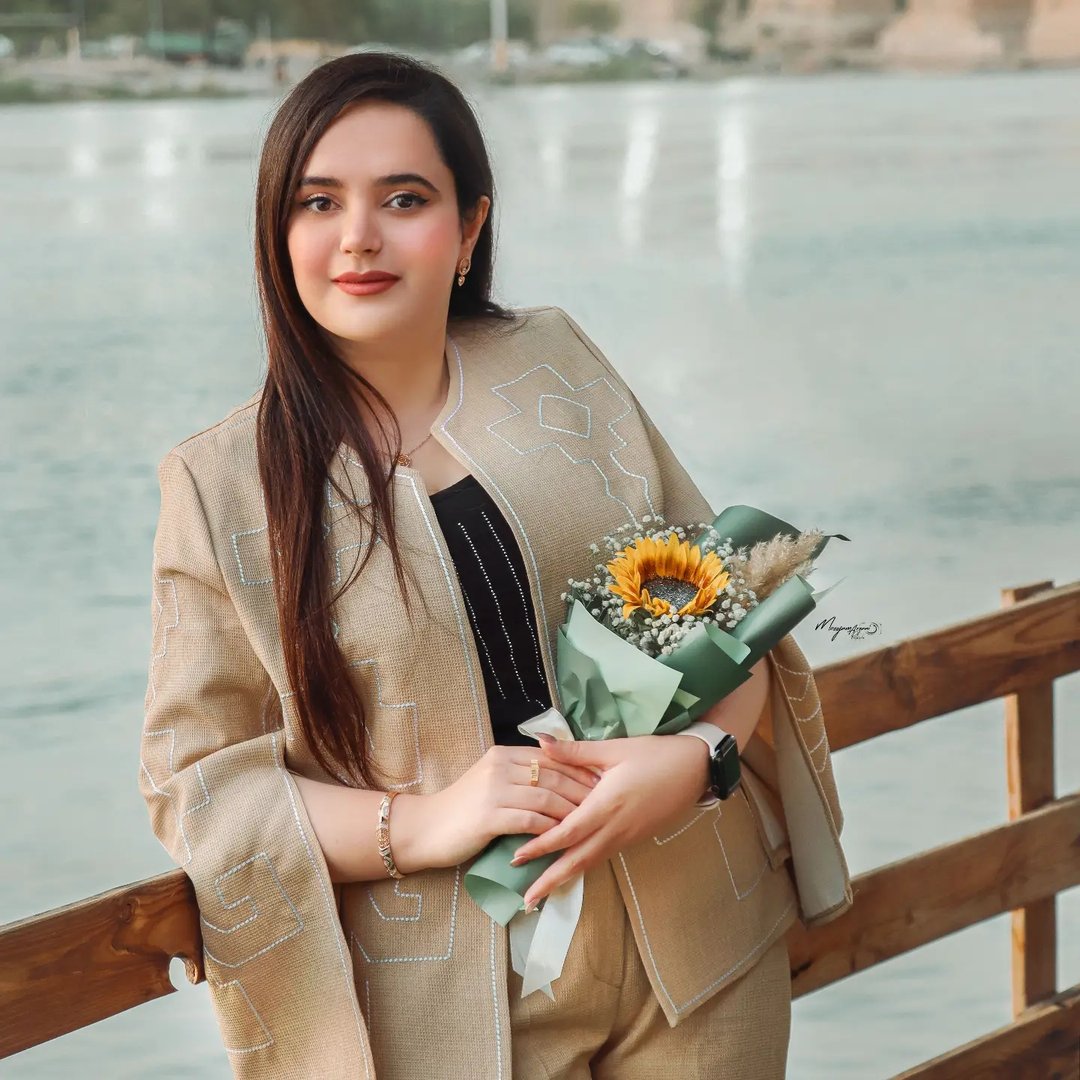 Instagram Profilbild von elahe_ataeinejad