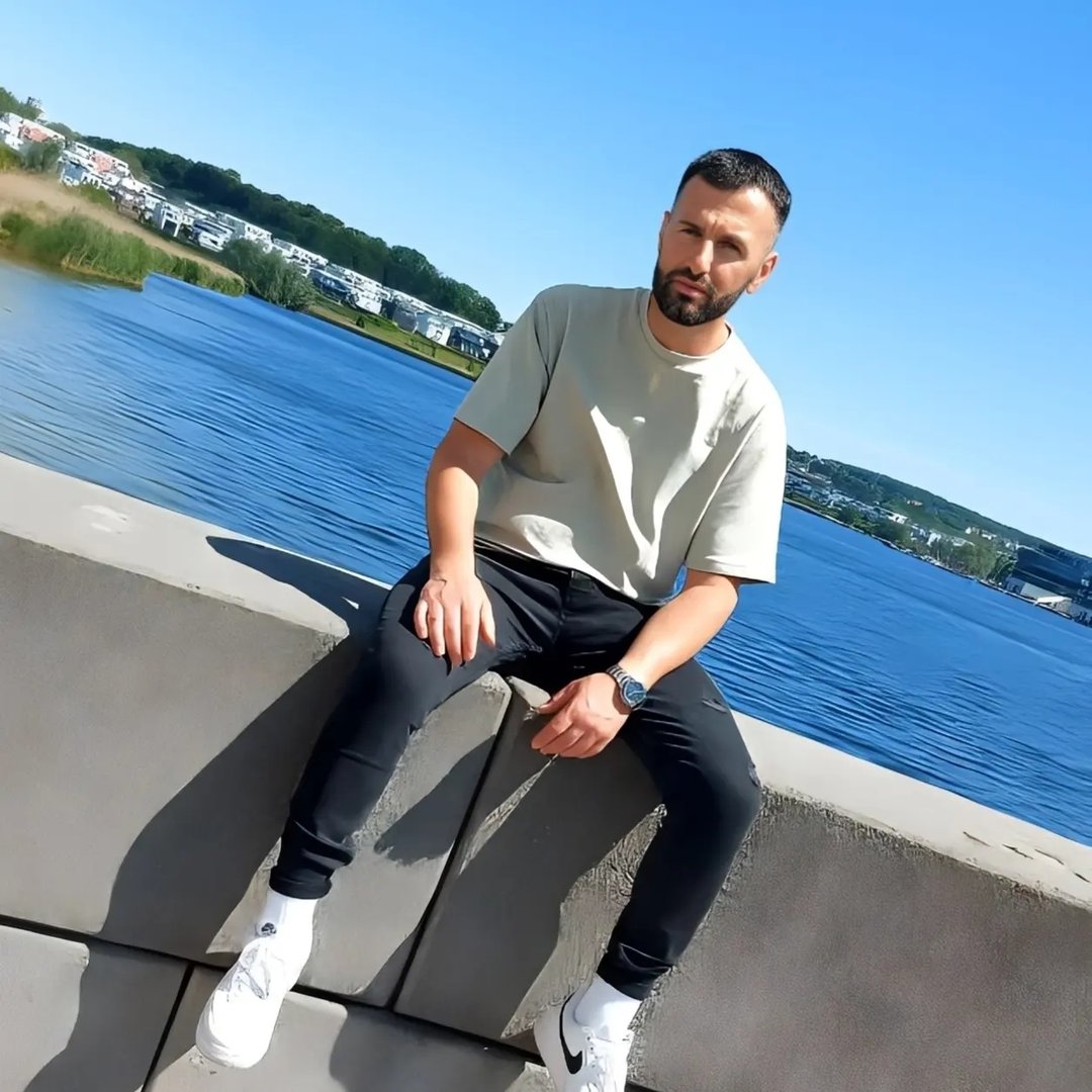 Instagram Profilbild von valmirkastrati97