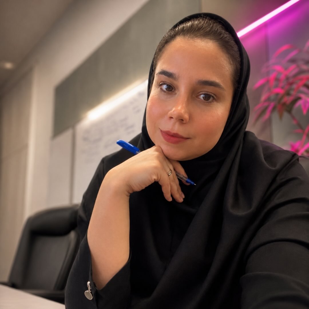 Instagram Profilbild von e.aslni
