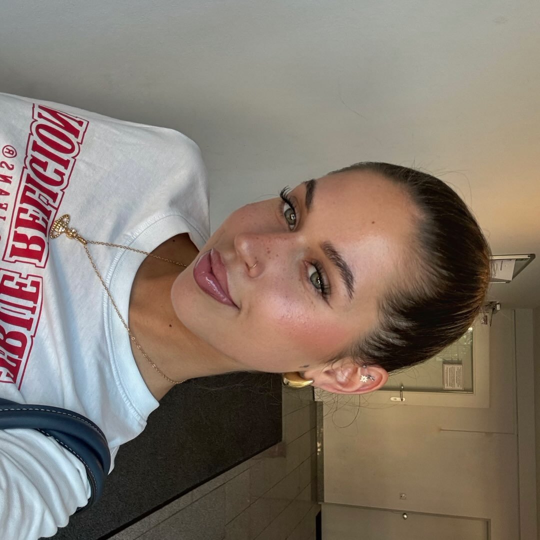 Instagram Profilbild von zoenovaa