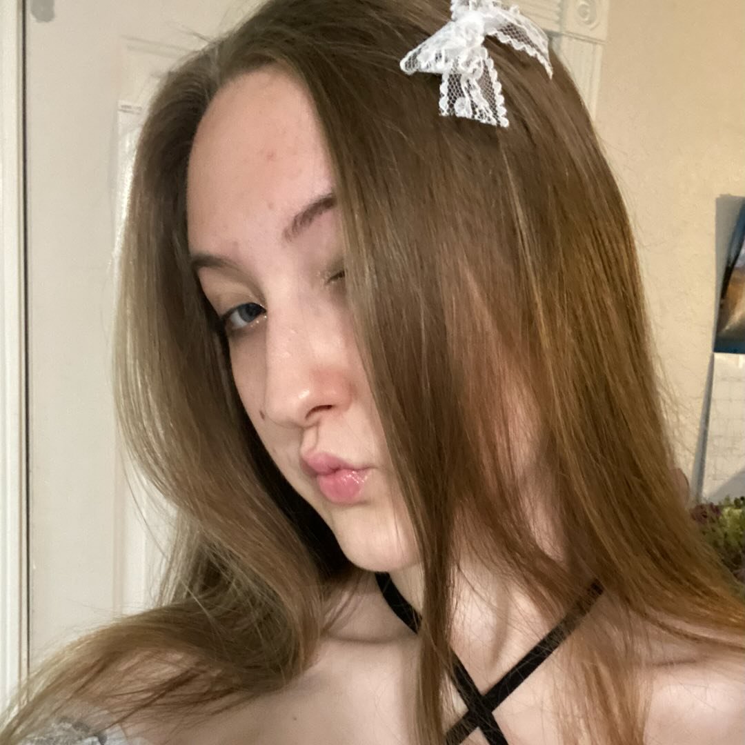 Instagram Profilbild von babydollified