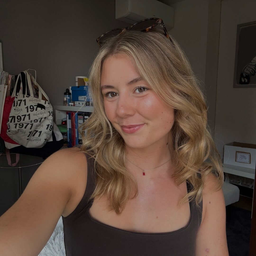 Instagram Profilbild von _helen.semen_