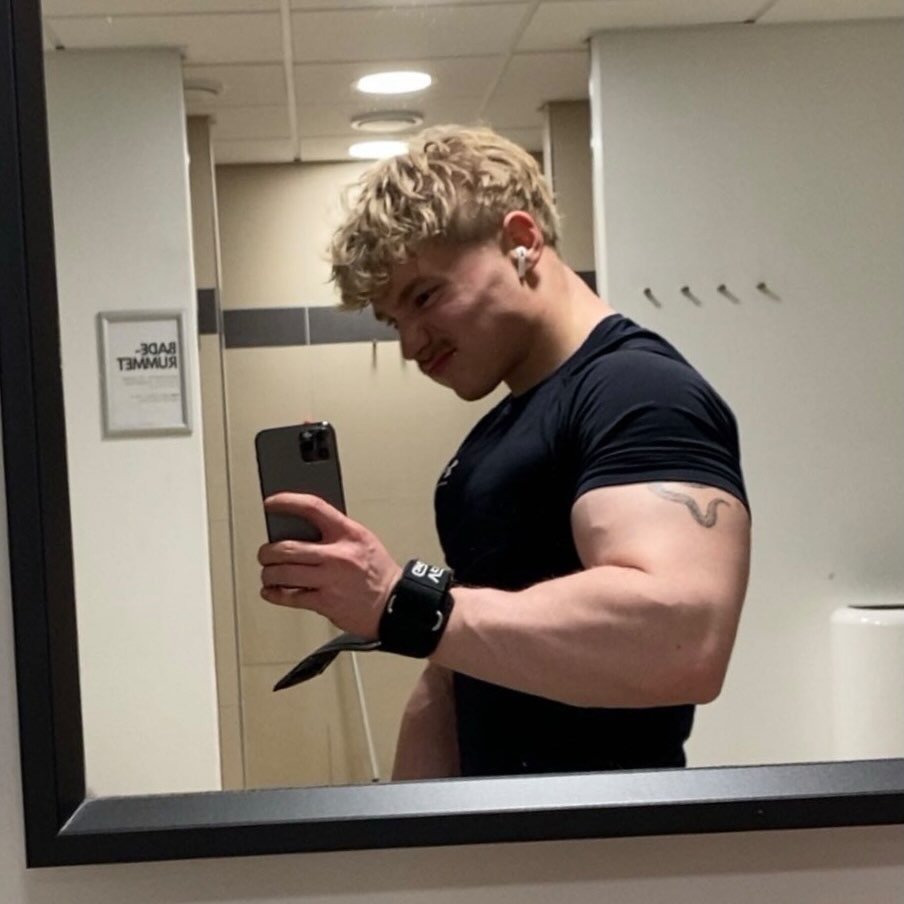 Instagram Profilbild von adambinderr
