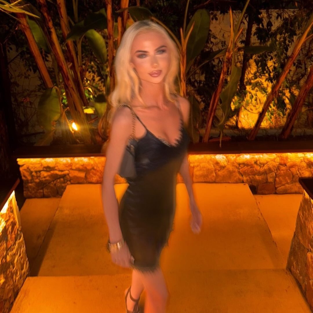 Instagram Profilbild von elisaveetx
