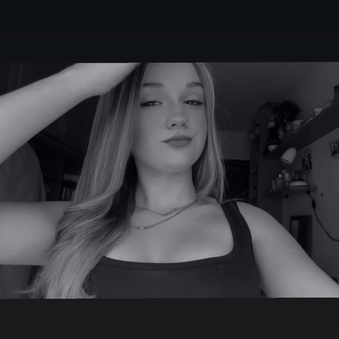 Instagram Profilbild von _.xaana.qevdo._