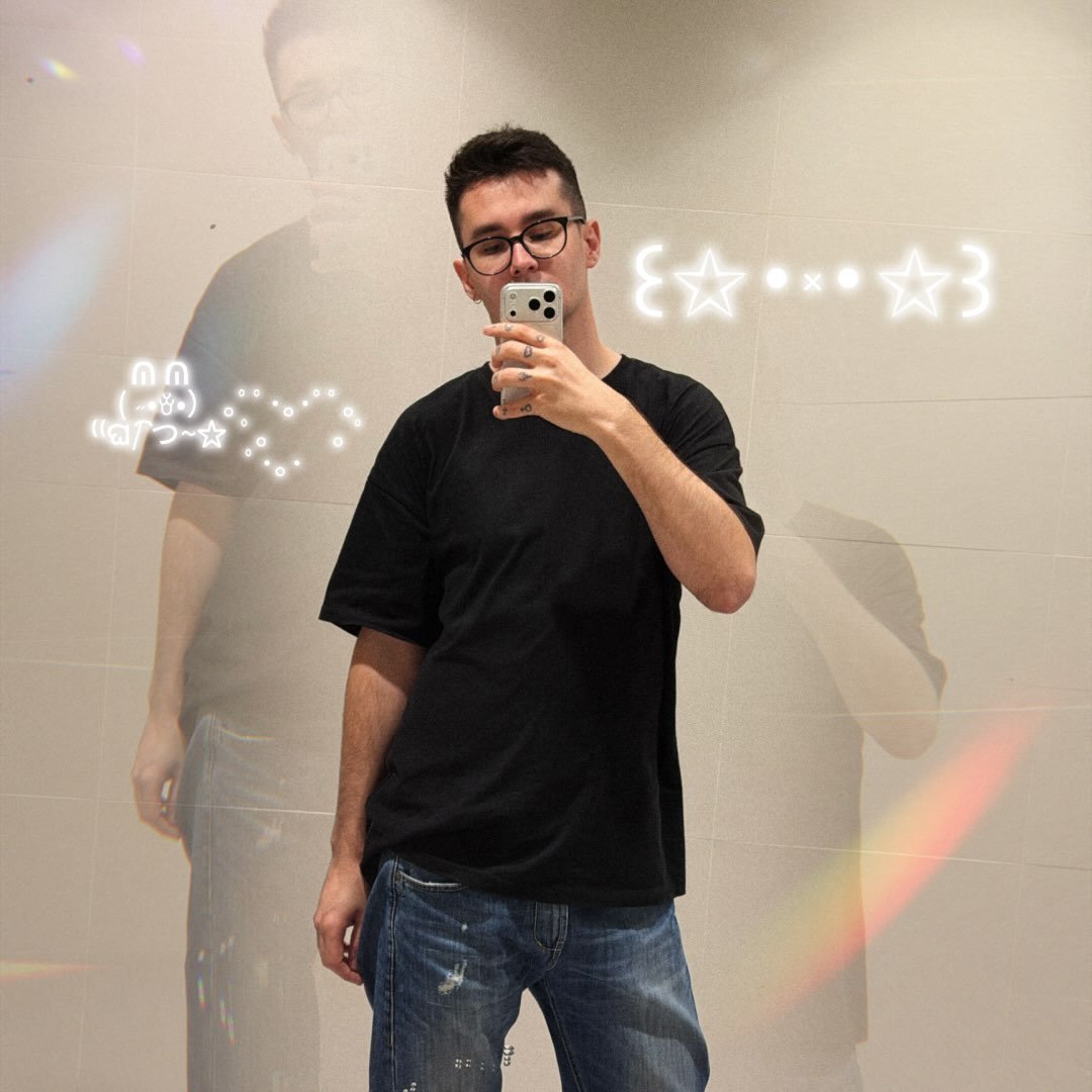 Instagram Profilbild von intothenewworldx