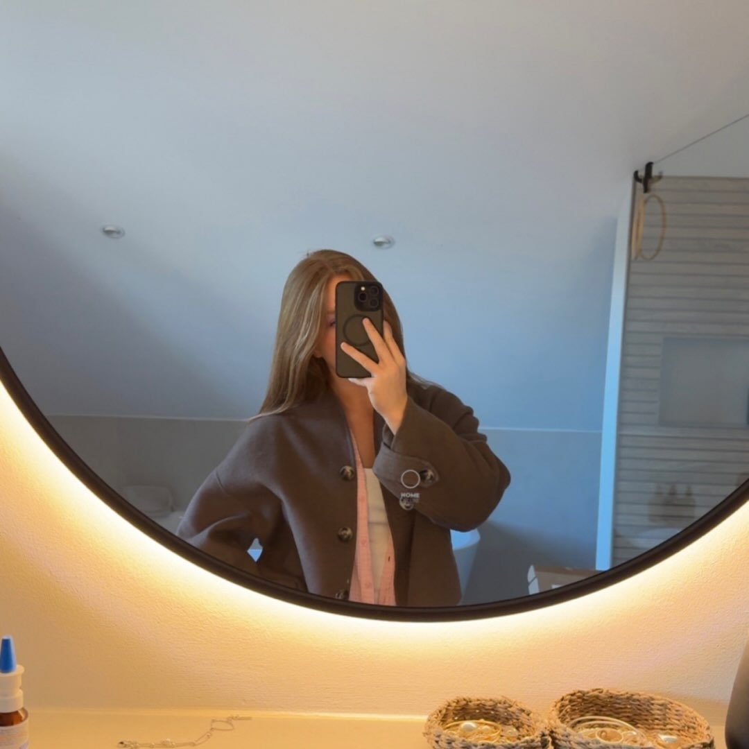 Instagram Profilbild von charlotte.x2710
