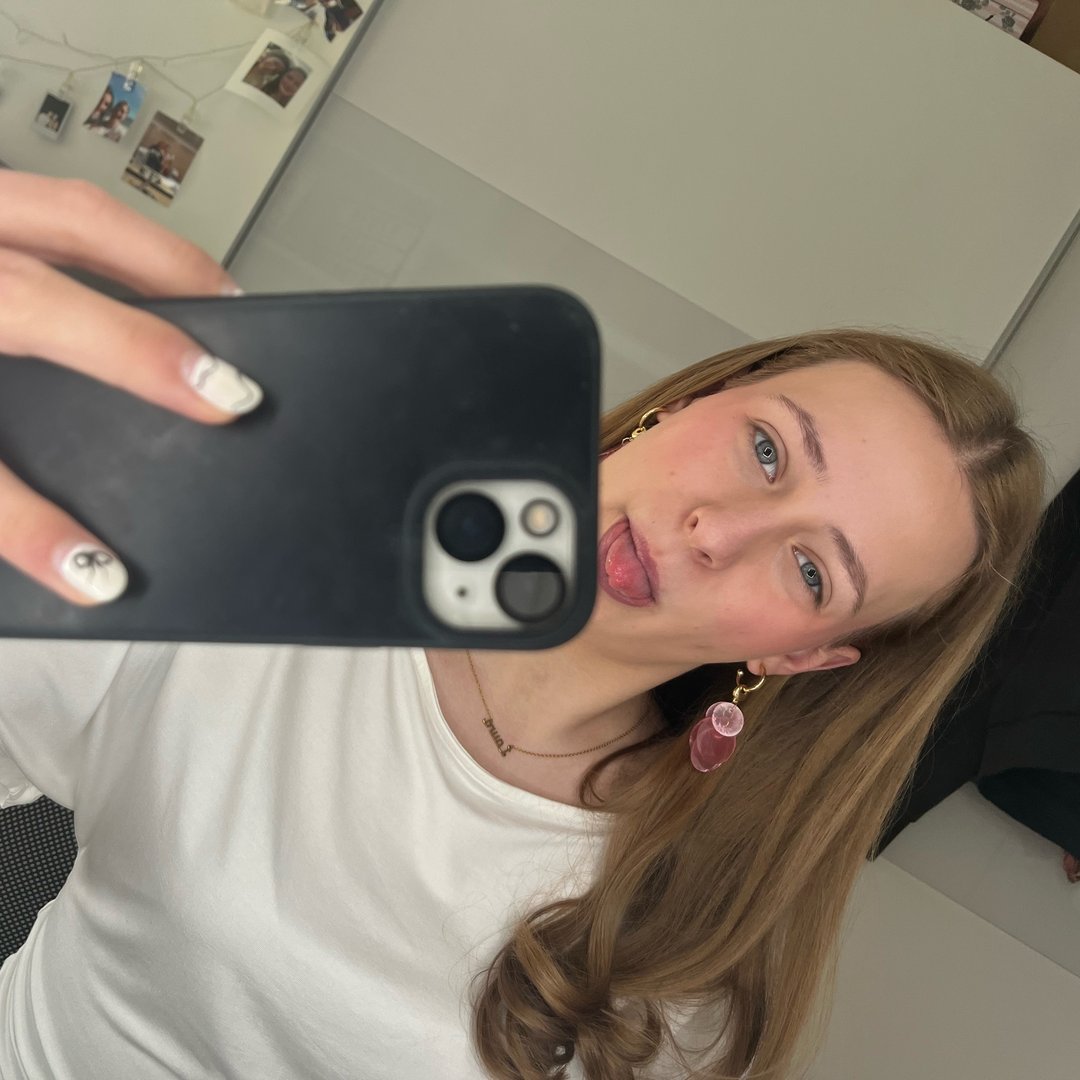 Instagram Profilbild von laura.nmn28