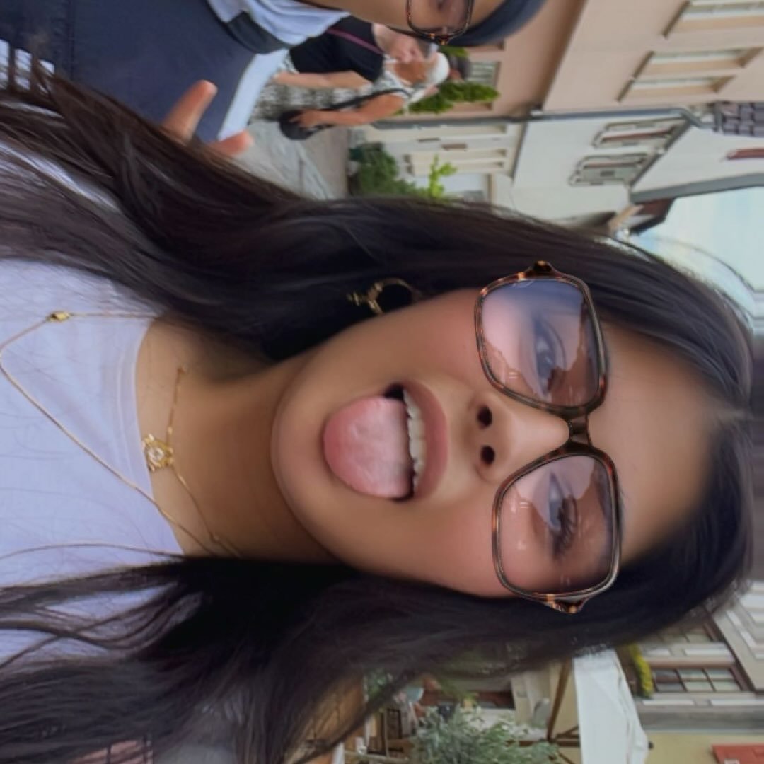 Instagram Profilbild von aleeshba728