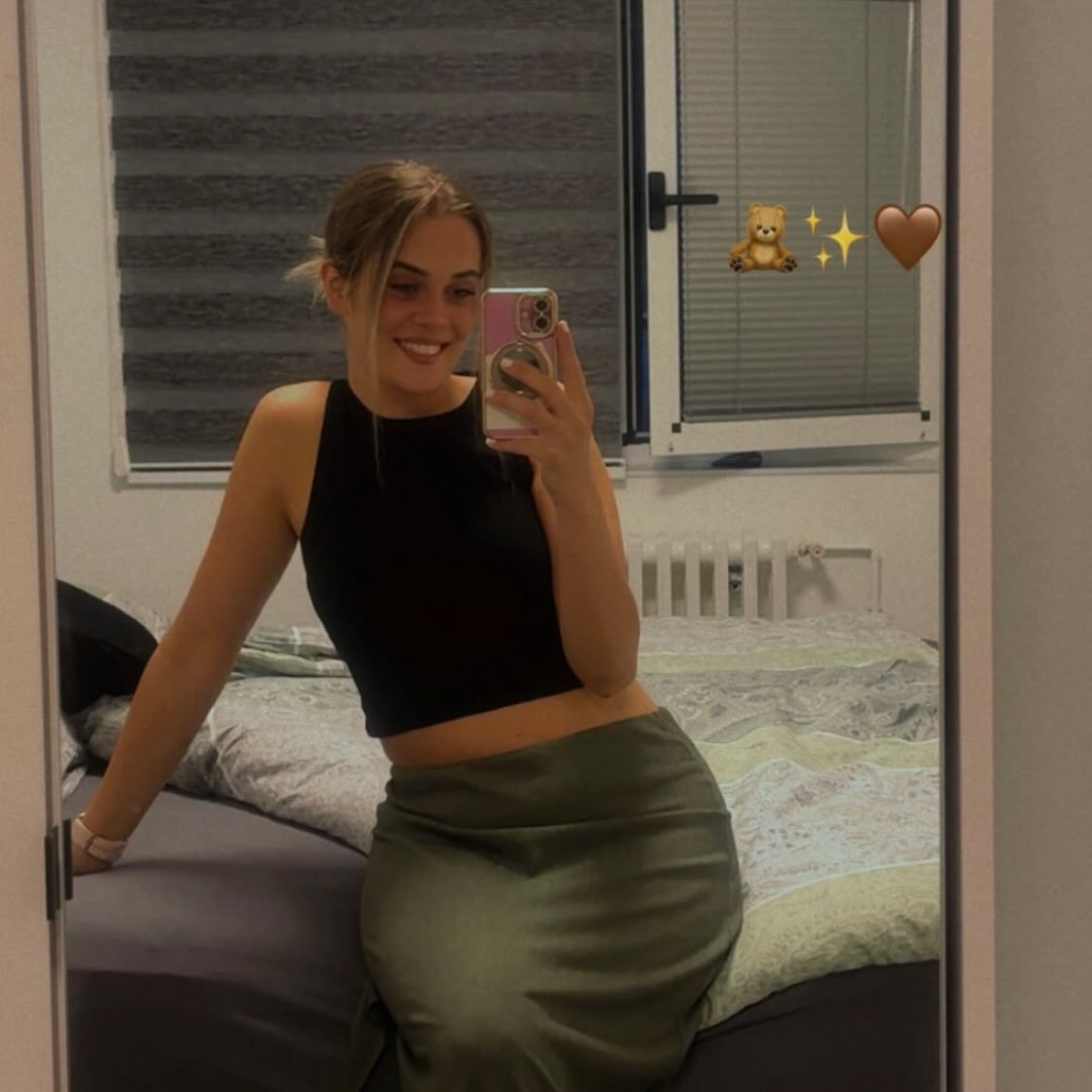 Instagram Profilbild von zah_iraa1