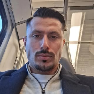 Instagram Profilbild von roj_y99