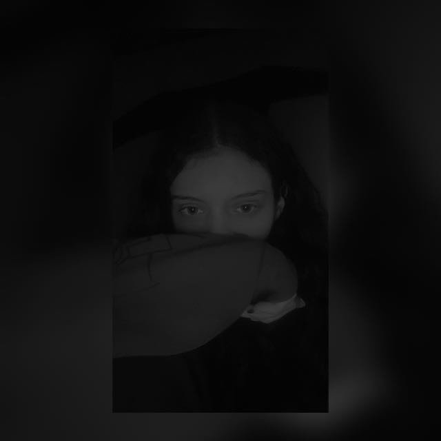 Instagram Profilbild von m.elanie_09